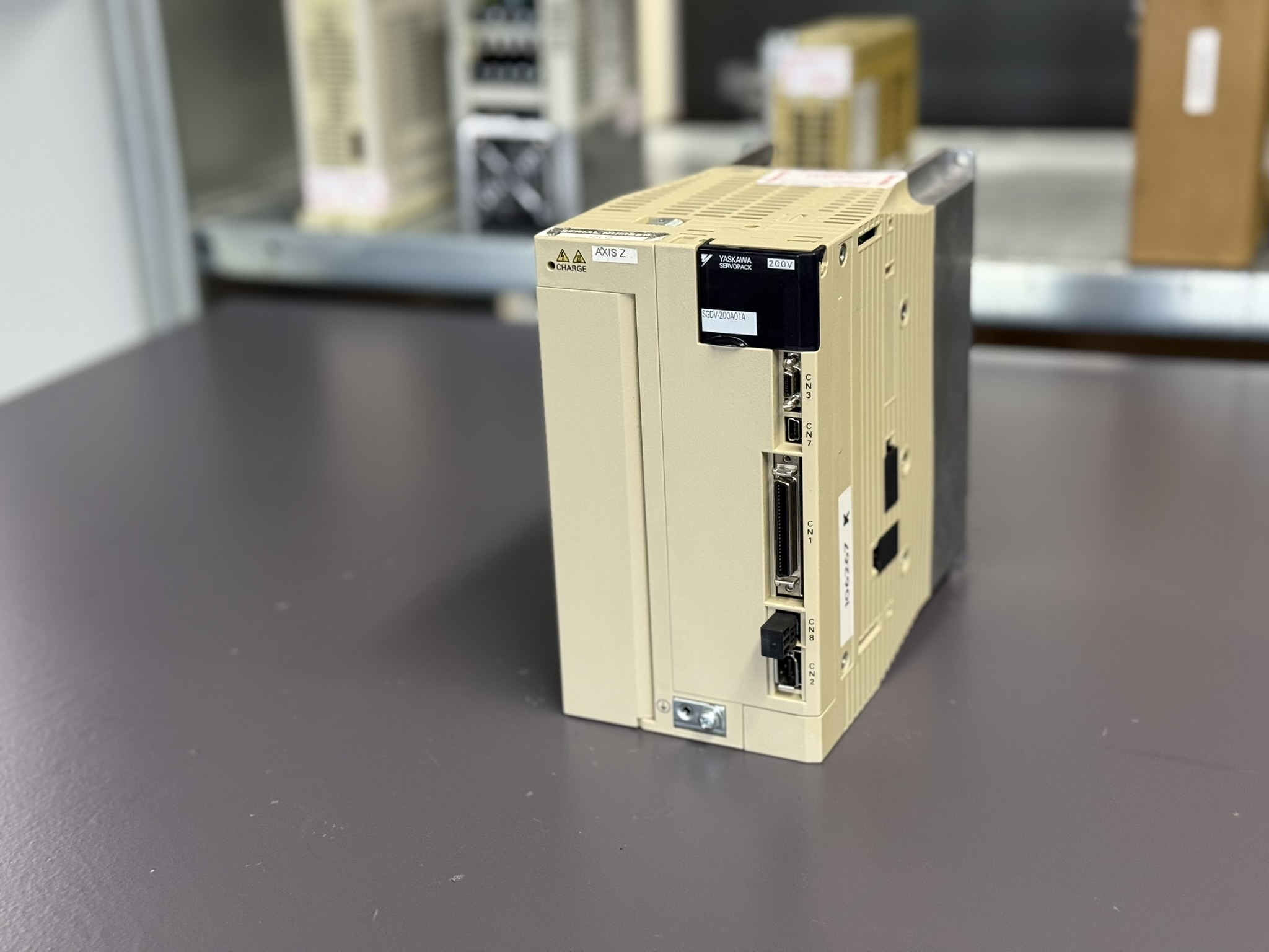 Yaskawa SGDV-200A01A Servopack Seite 2