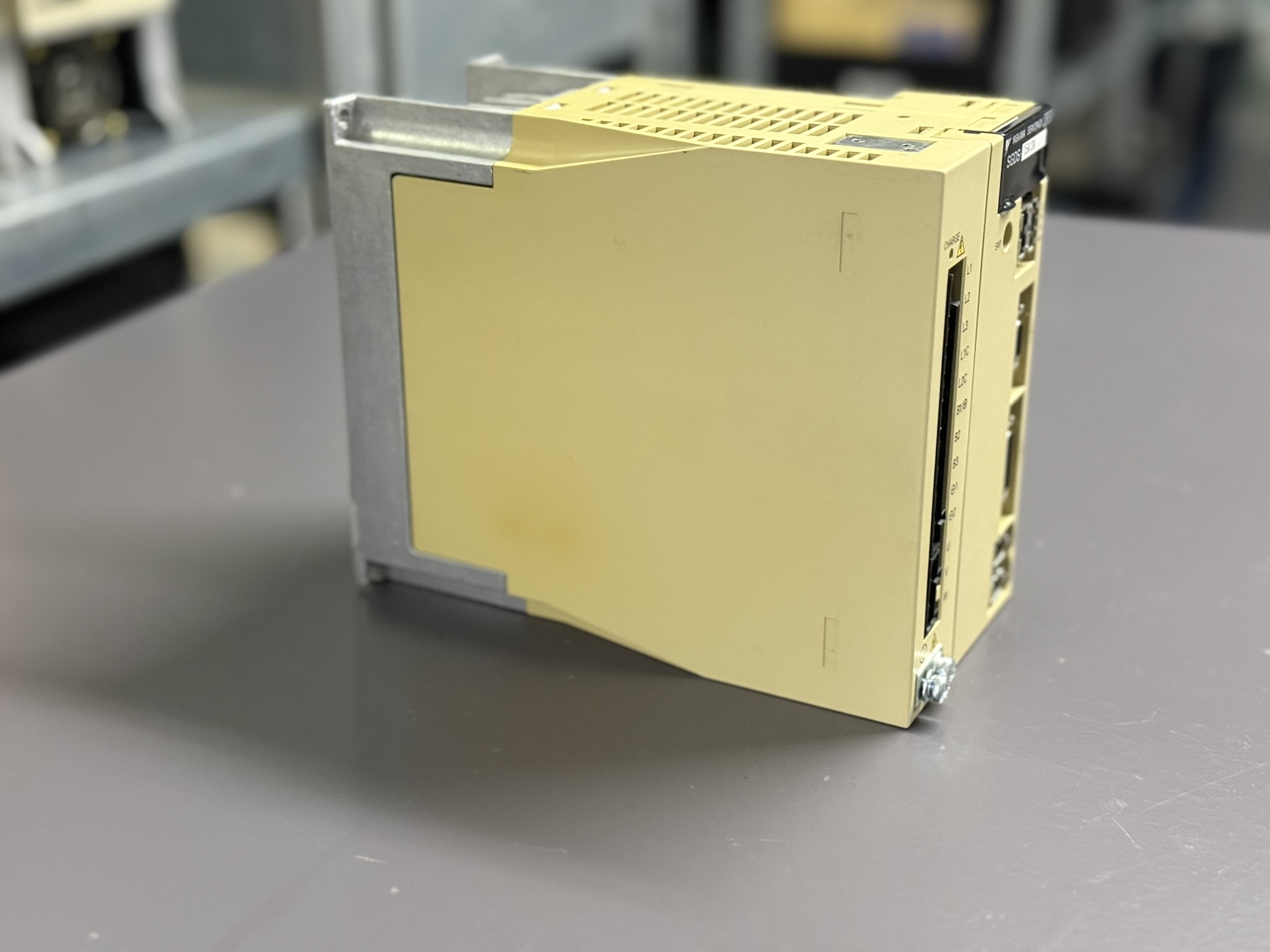 Yaskawa SIGMA III SGDS-15A12A AC Servopack Seite 3