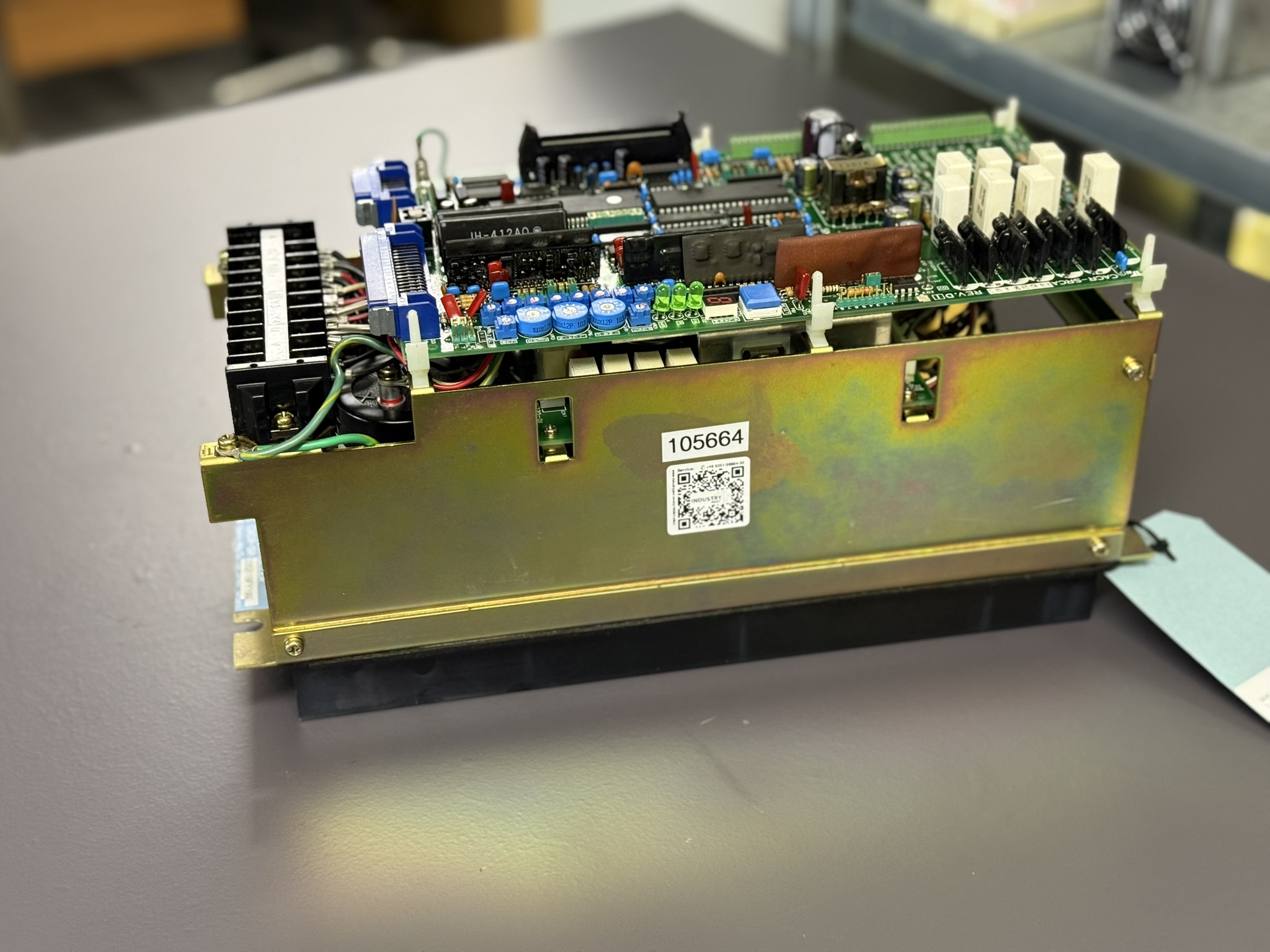 Yaskawa Servopack CACR-SR03SB1BFY199 Ansicht 1