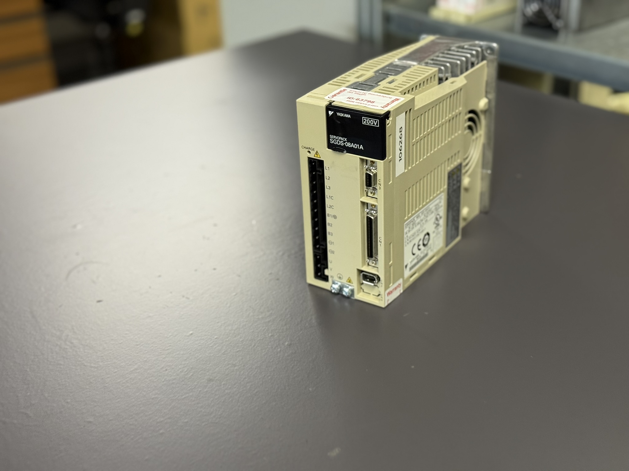 Yaskawa Servopack SGDS-08A01A Seite 1