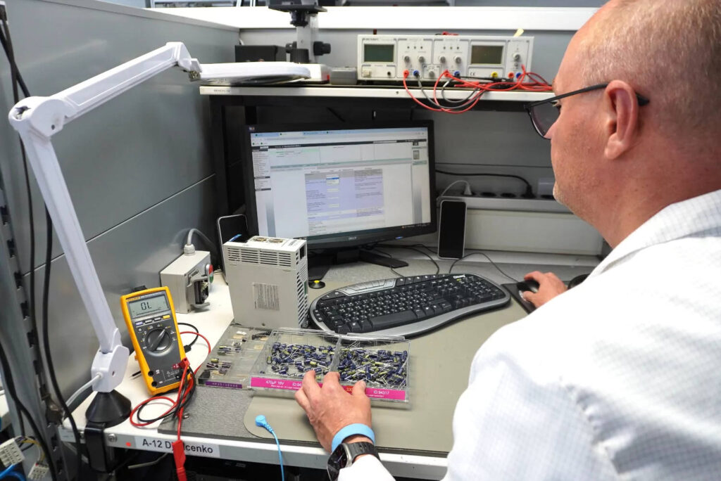 Cold weather, downtime and sudden faults: why drive electronics need attention now