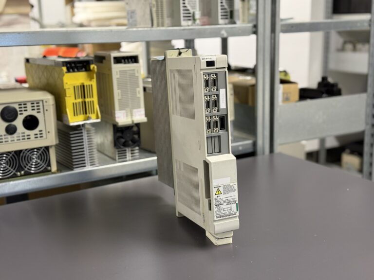 Mitsubishi MDS-B-V1-35 AC Servo Drive Unit Hauptbild