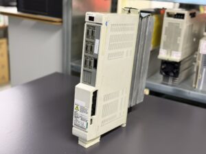 Mitsubishi MDS-B-V1-35 AC Servo  Drive Unit Seite 3