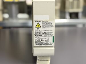 Mitsubishi MDS-B-V1-35 AC Servo  Drive Unit Typenschild