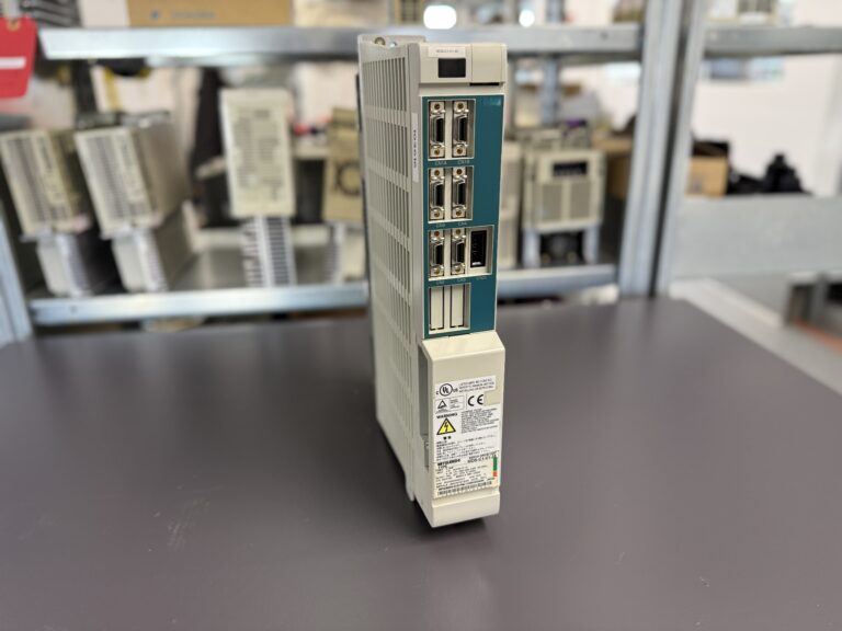 Mitsubishi MDS-C1-V1-35 Servo Drive Unit Hauptbild