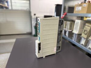 Mitsubishi MDS-C1-V1-35 Servo Drive Unit Seite 2