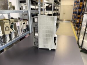 Mitsubishi MDS-C1-V1-35 Servo Drive Unit Seite 3