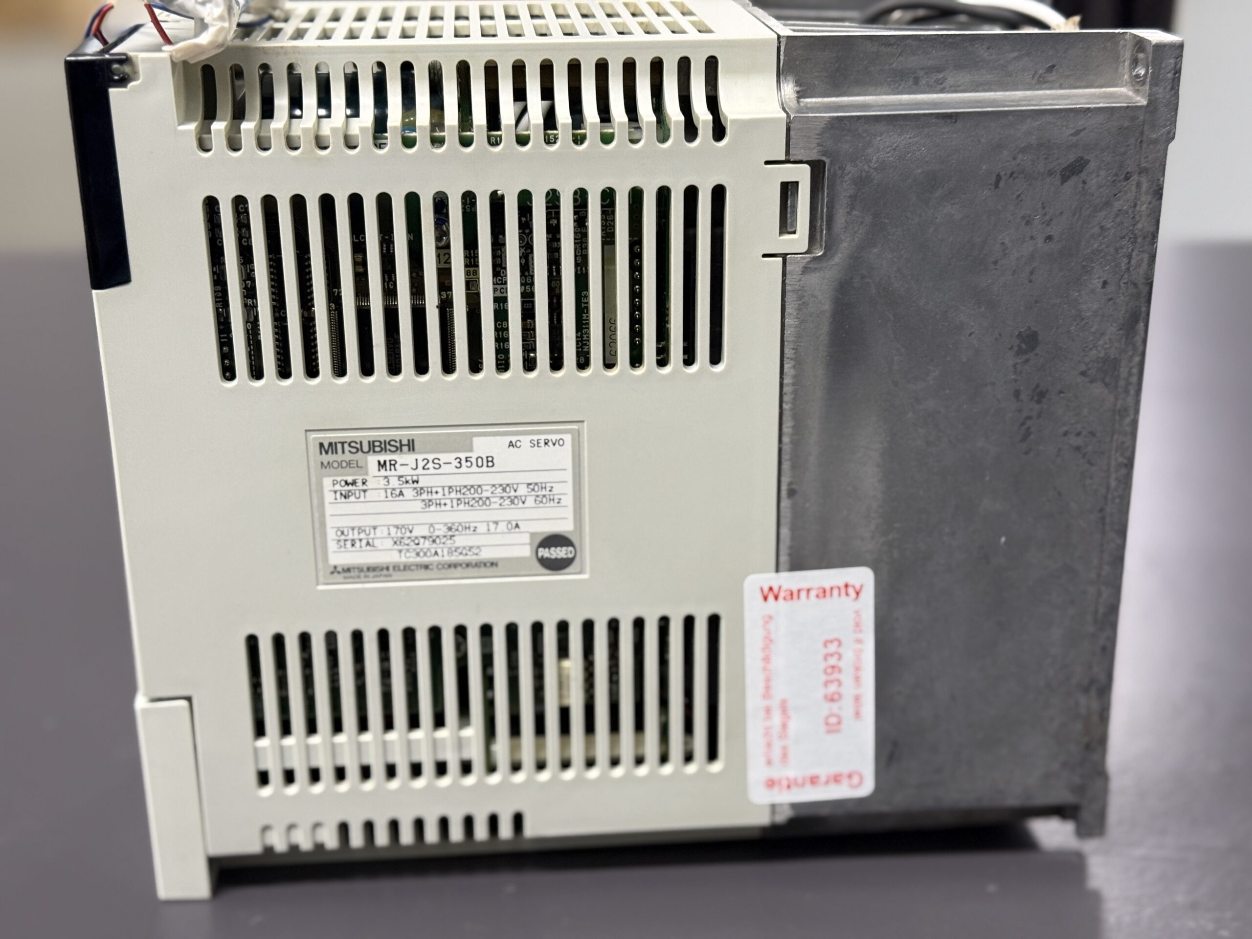 Mitsubishi MR-J2S-350B AC Servo Drive Seite 1