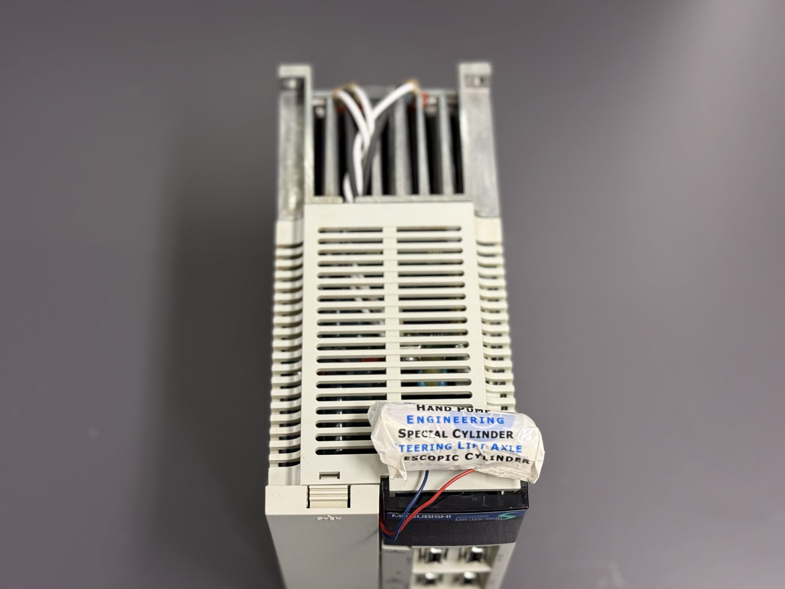 Mitsubishi MR-J2S-350B AC Servo Drive von Oben