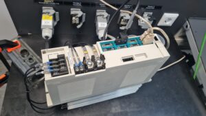 Mitsubishi Servo Drive Unit MDS-B-V24-3535 Test nach der Reparatur