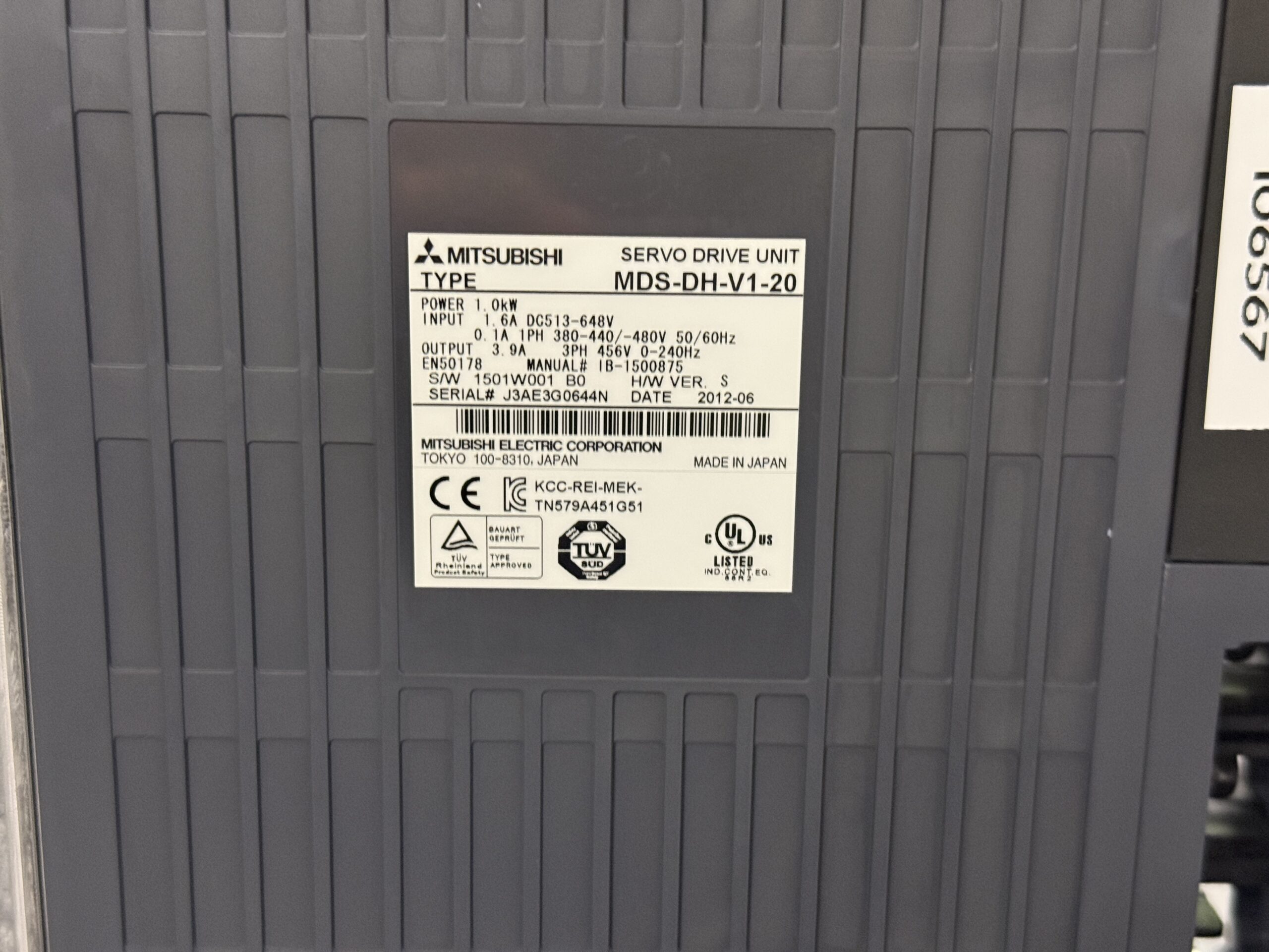 Mitsubishi Servo Drive Unit MDS-DH-V2-2020 Typenschild