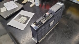 Mitsubishi Servo Drive Unit MDS-DH-V2-2020 vor der Reparatur 1