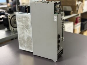 Okuma Servo Drive Unit MIV08-1-P1 or 1006-2219 Seite 1