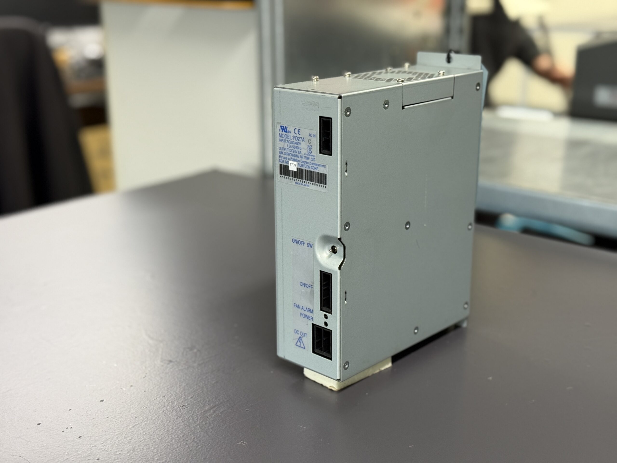 Rubycon Mazak PD27A Netzteil 24V-8A Seite 3