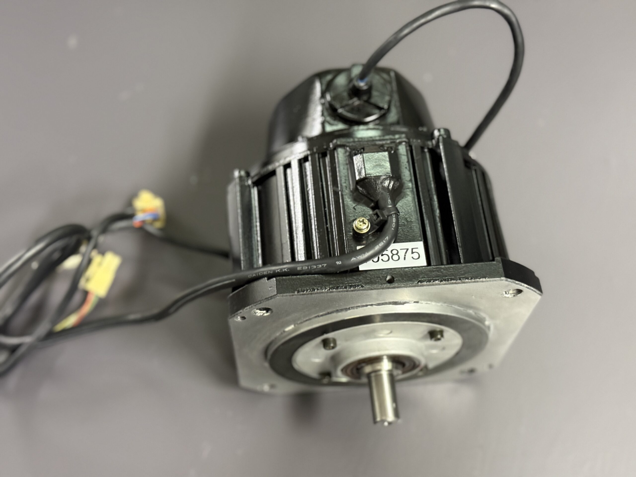 Yaskawa AC Servo Motor SGMDH-06A2A-YR13 Ansicht von oben