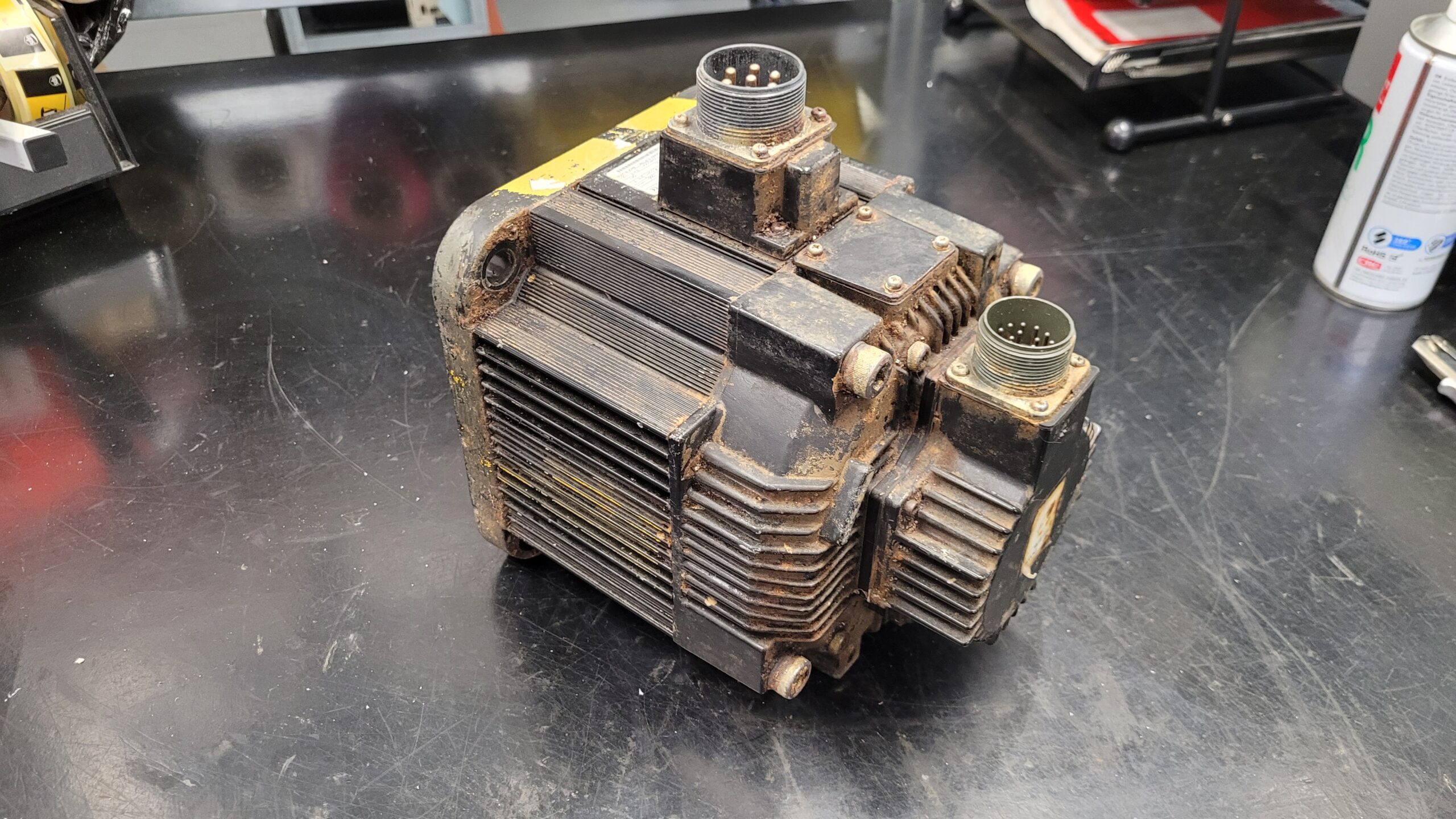 Yaskawa AC Servo Motor SGMGH-20A5A2B vor der Reparatur 1