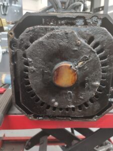 Yaskawa AC Spindle Motor UAASKD-11HHB11 vor der Reparatur