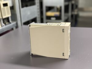 Yaskawa CACR-5R5-PD1VDS01 Servopack Seite 3