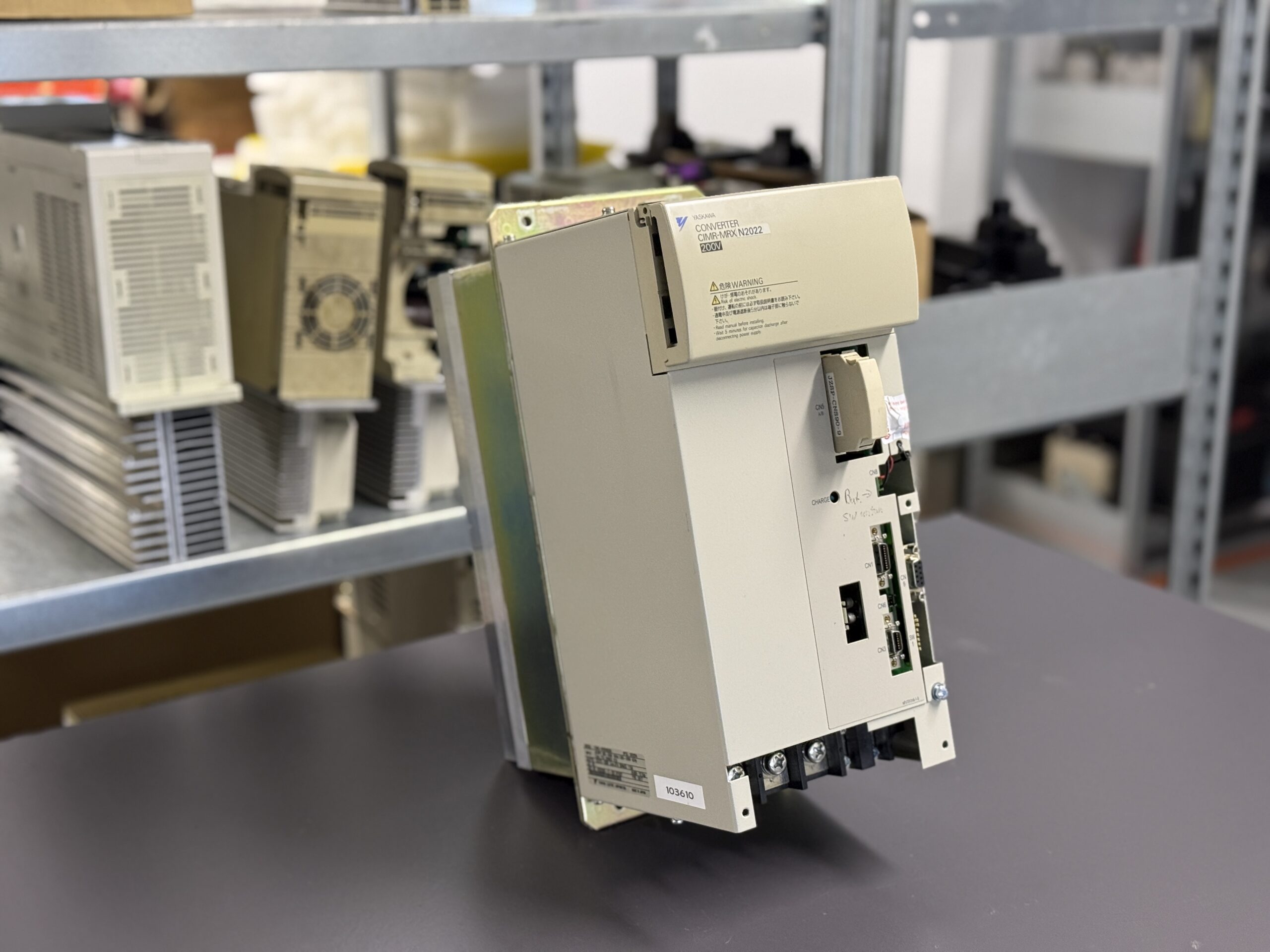 Yaskawa Converter CIMR-MRXN2022 Spec 20225A Hauptbild