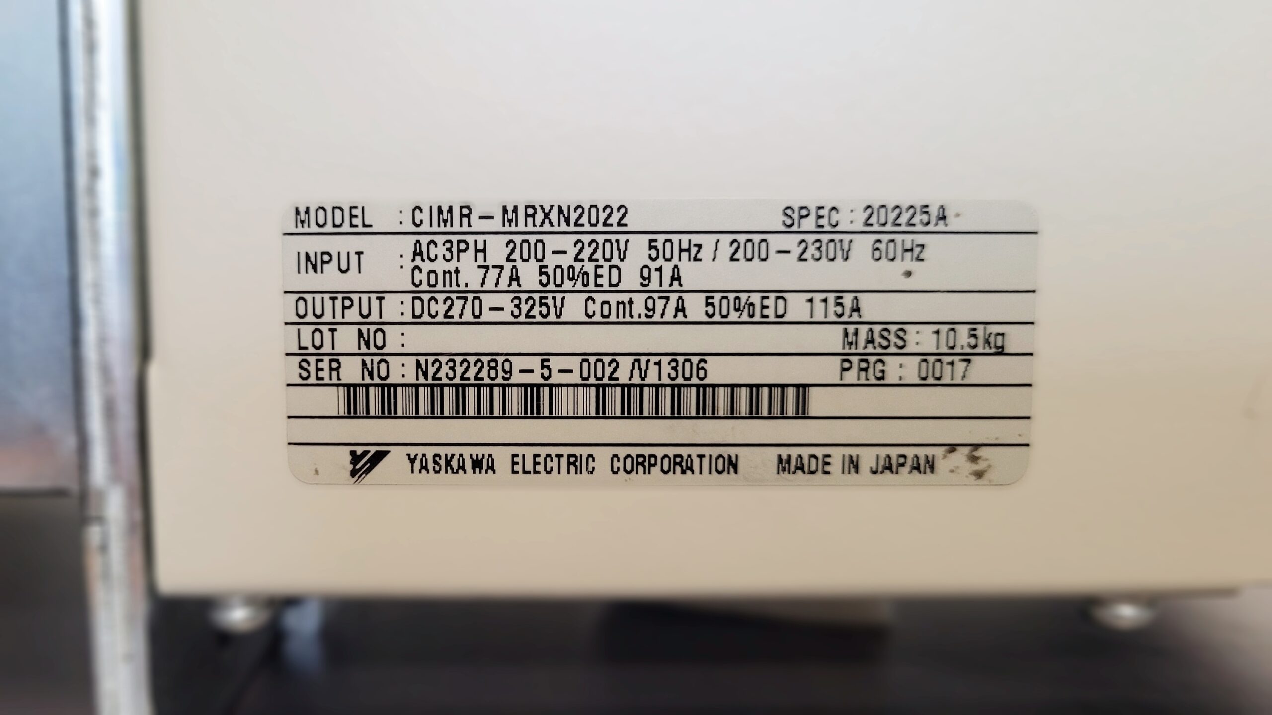 Yaskawa Converter CIMR-MRXN2022 Spec 20225A Typenschild