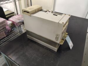 Yaskawa Converter CIMR-MRXN2022 Spec 20225A  vor der Reparatur