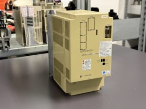Yaskawa SGDB-20ADPY193 Servopack Hauptbild
