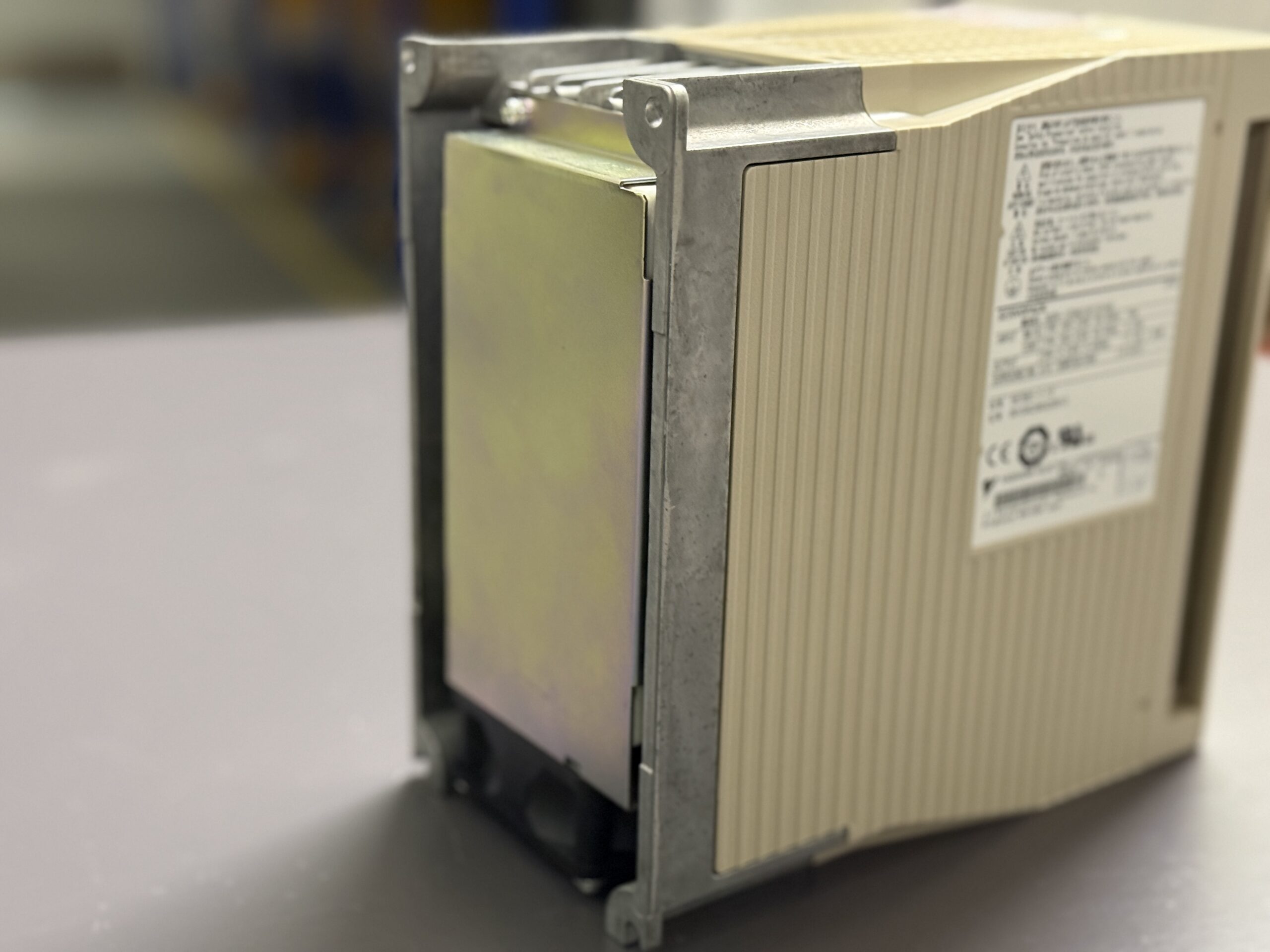 Yaskawa Servopack SGDV-120A01AY101AA Ansicht 3