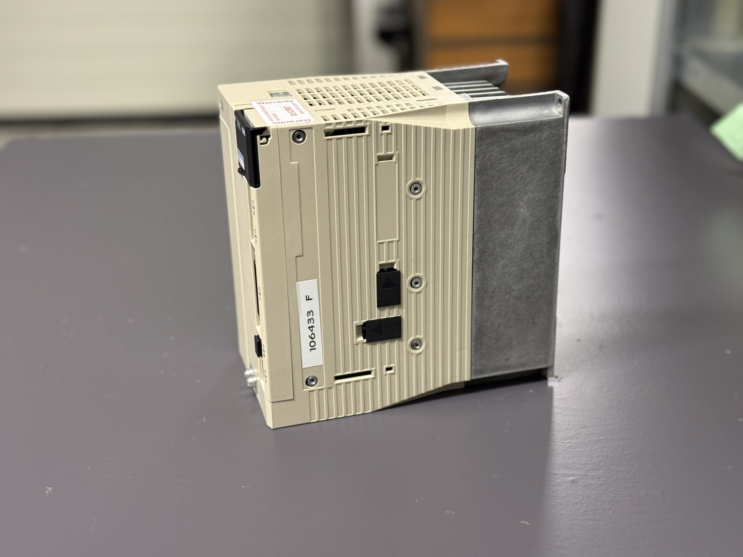 Yaskawa Servopack SGDV-120A01AY101AA Ansicht 4