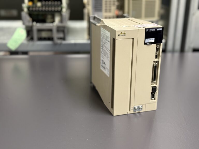 Yaskawa Servopack SGDV-120A01AY101AA Hauptbild