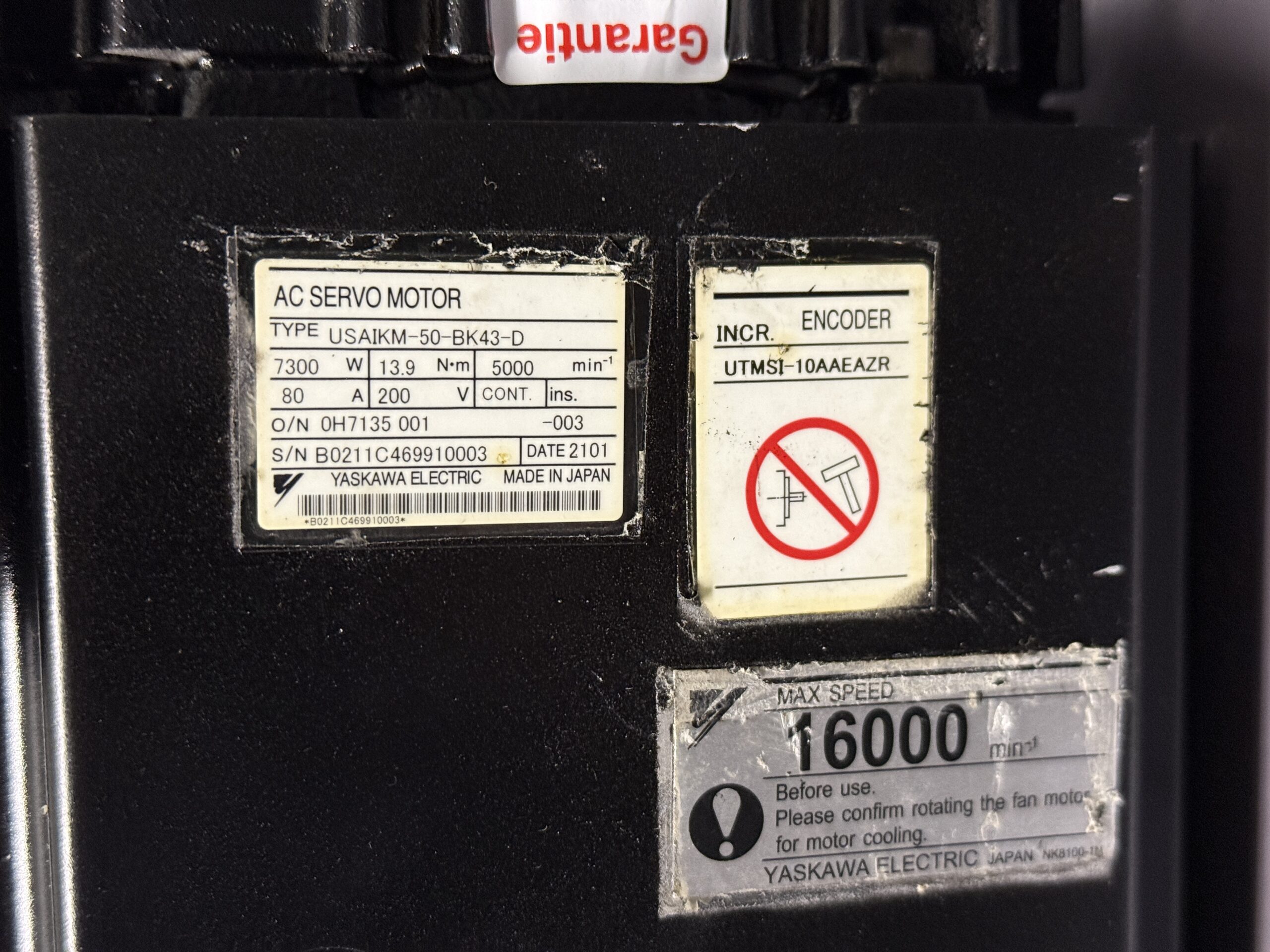 Yaskawa USAIKM-50-BK43-D AC Servo Motor Typenschild
