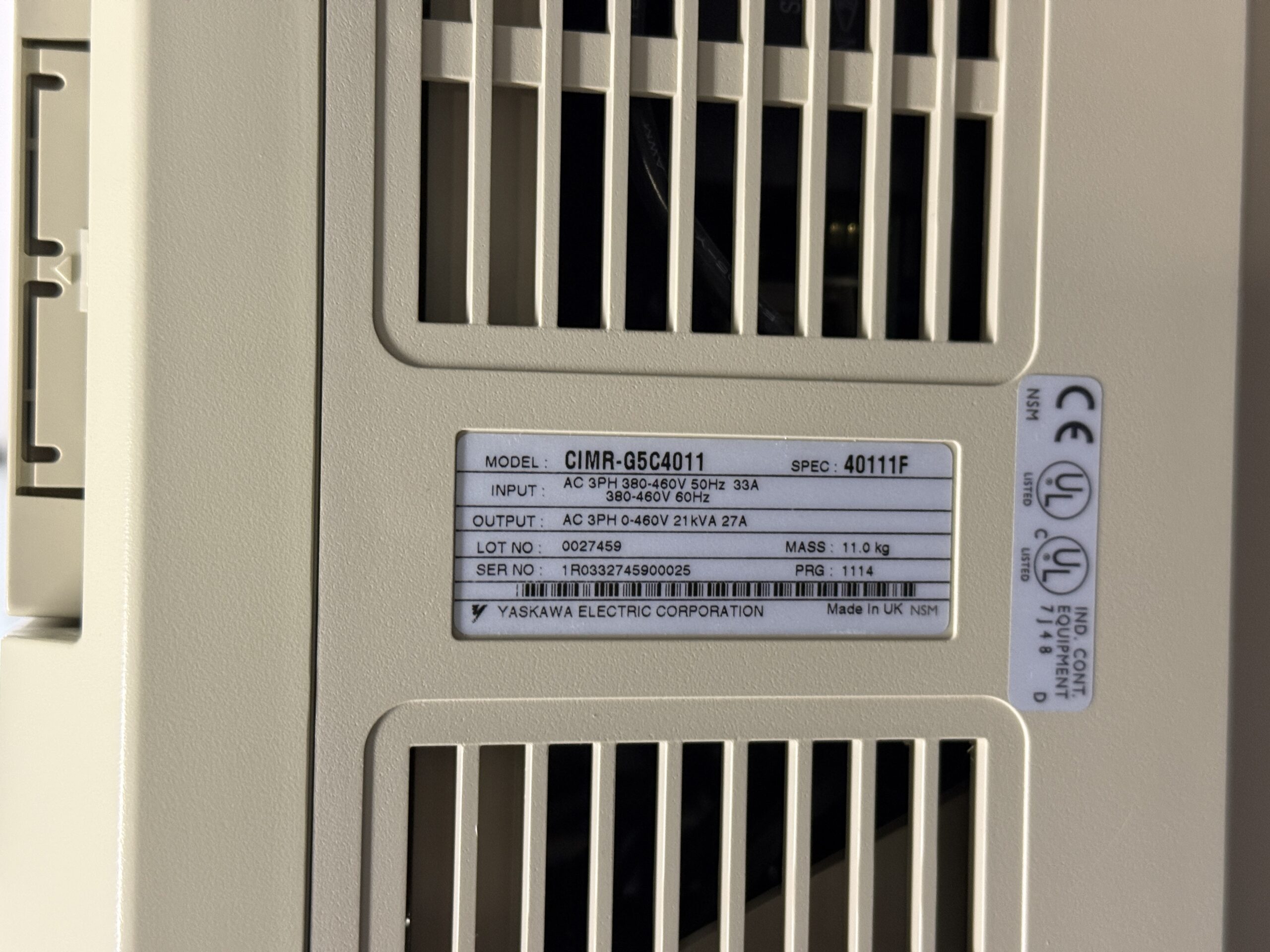 Yaskawa Varispeed 616G5 CIMR-G5C4011 Typenschild