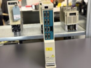 Mitsubishi MDS-A-V2-1005 AC Servo Drive Unit Frontansicht