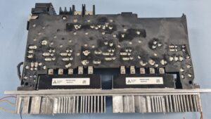 Mitsubishi MDS-D2-V2-8040 Servo Drive Unit Board