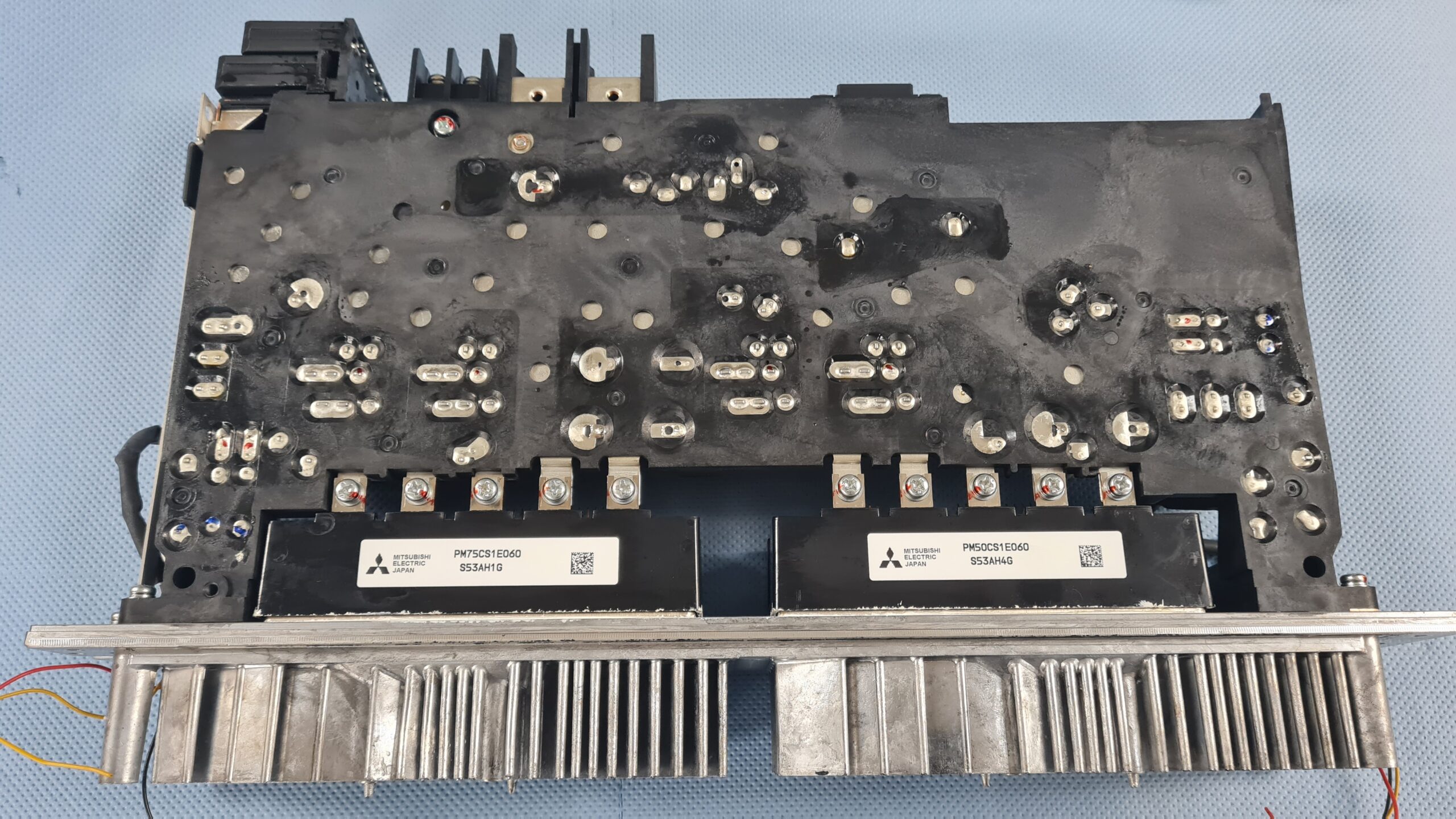 Mitsubishi MDS-D2-V2-8040 Servo Drive Unit Board