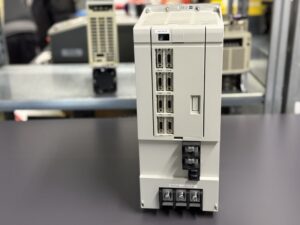 Mitsubishi Spindle Unit MDS-C1-SPX-220 Frontansicht