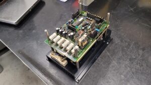 Yaskawa Juspeed-F CIMR-22AS vor der Reparatur 2