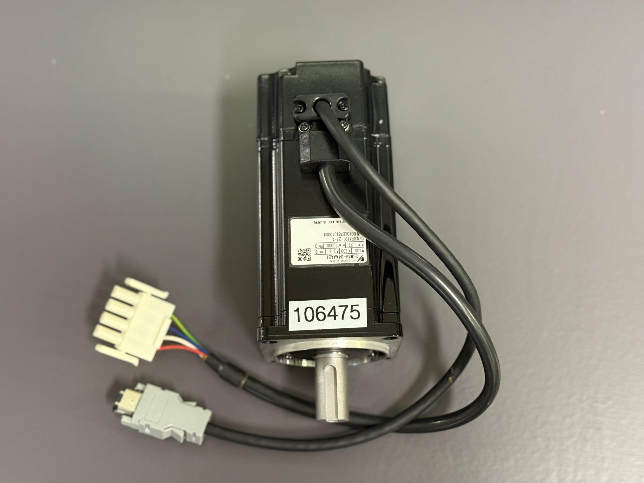 Yaskawa SGMAH-04AAA21 Servo Motor von Oben