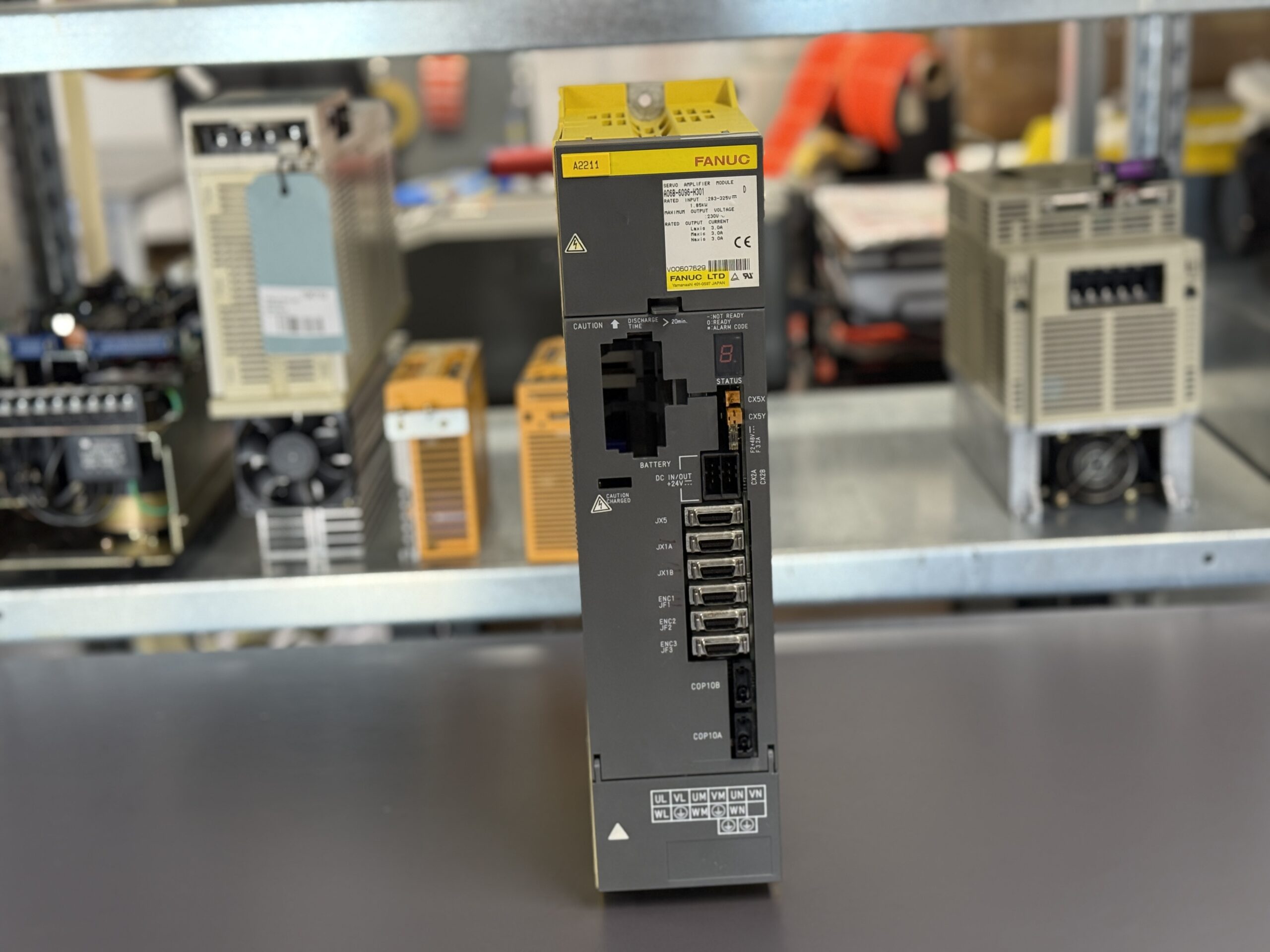 Fanuc A06b-6096-H301 AC Servo Amplifier Frontansicht