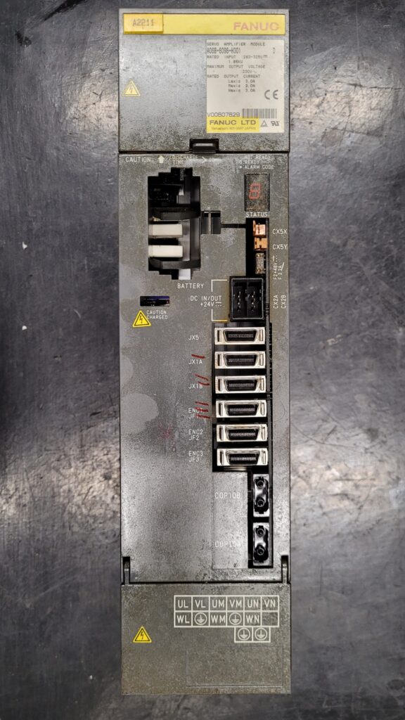 Fanuc A06b-6096-H301 AC Servo Amplifier vor der Reparatur 3