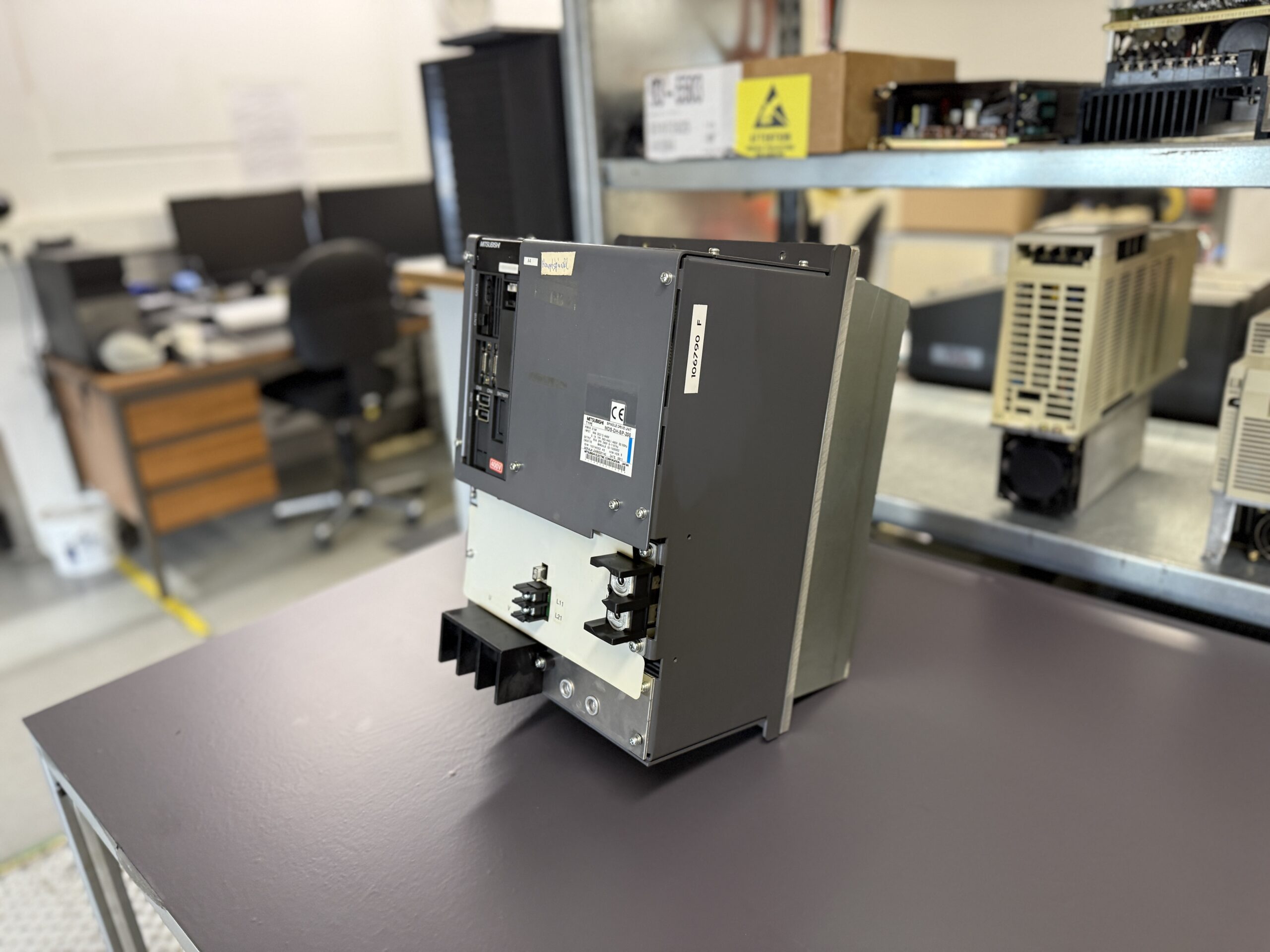 Mitsubishi Spindle Drive Unit MDS-DH-SP-200 Hauptbild