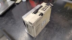 Mitsubishi Spindle Drive Unit MDS-B-SPJ2-55 vor der reparatur 2