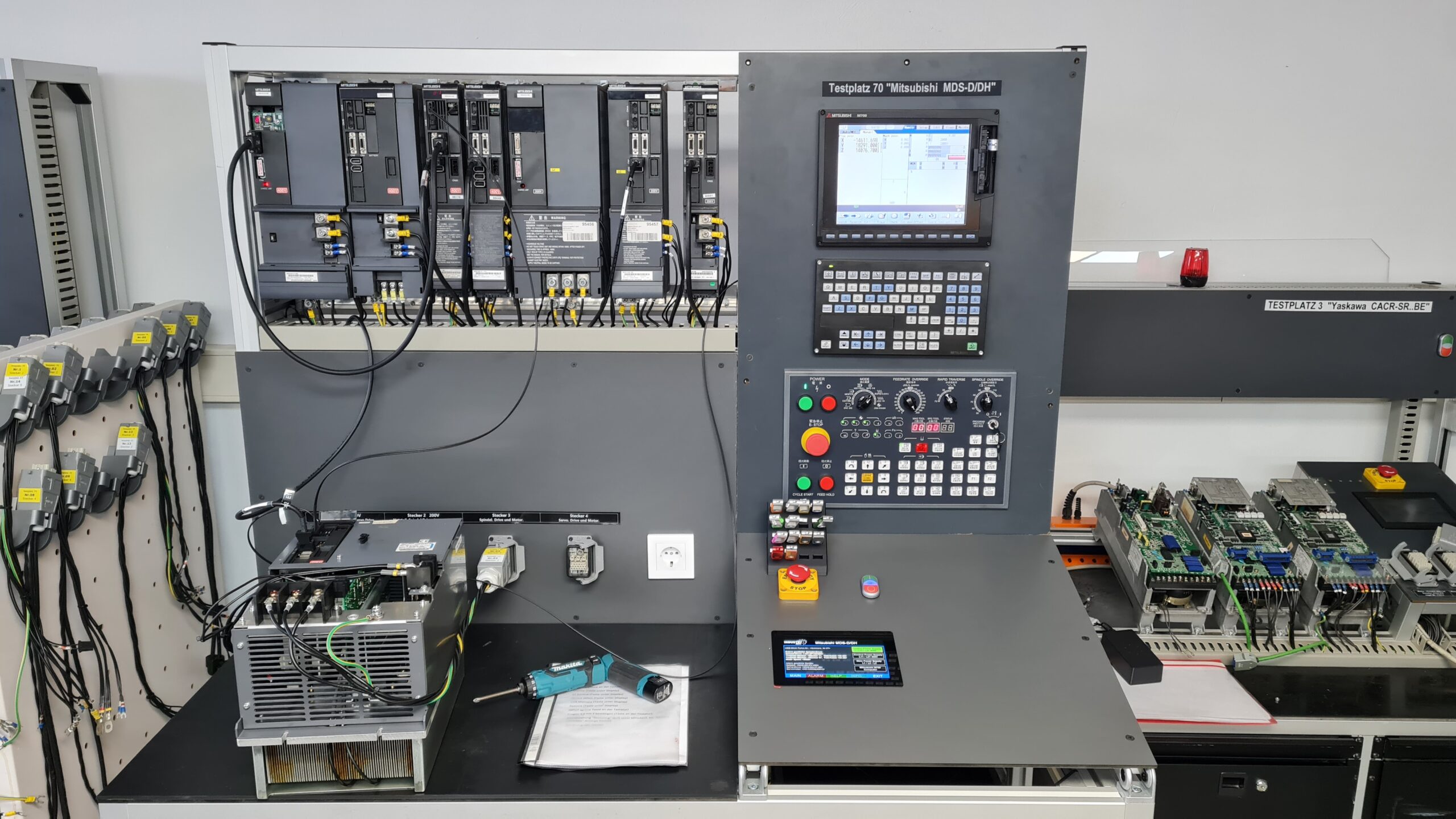 Mitsubishi Spindle Drive Unit MDS-DH-SP-200 am Testplatz