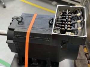 Okuma VAC-YMM45-37R-112 Spindel Motor nach der Reparatur 3