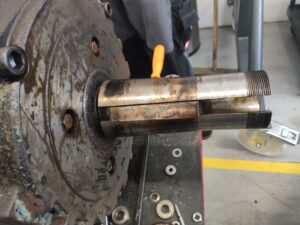 Okuma VAC-YMM45-37R-112 Spindel Motor vor der Reparatur 2