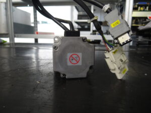 Omron R7M-A20030 vor der Reparatur 1