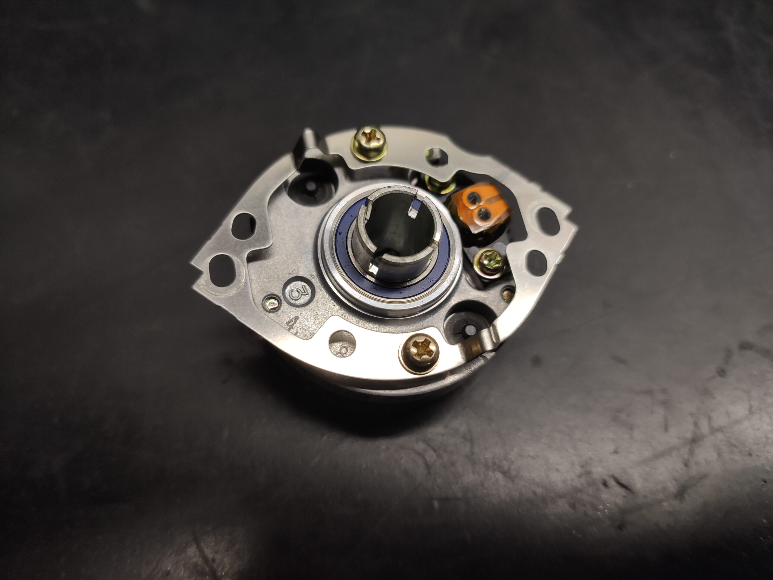 Yaskawa AC Servo Motor SGMAH-03DAA61D-OY Encoder 1