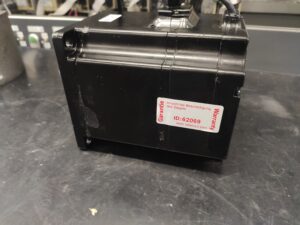 Yaskawa AC Servo Motor SGMPH-15A1A6D Seite 1