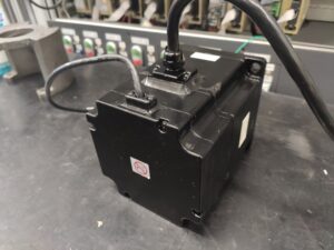 Yaskawa AC Servo Motor SGMPH-15A1A6D Seite 3