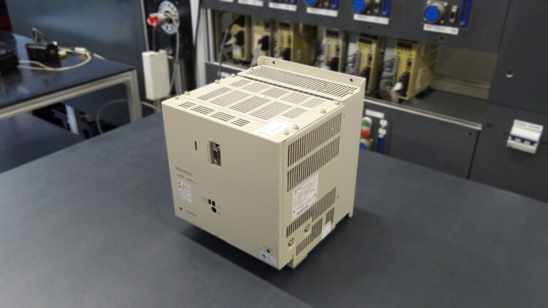 Yaskawa SGDB-44ADG AC Servopack vom Versand 1