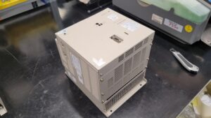 Yaskawa SGDB-44ADG AC Servopack vor der Reparatur 2